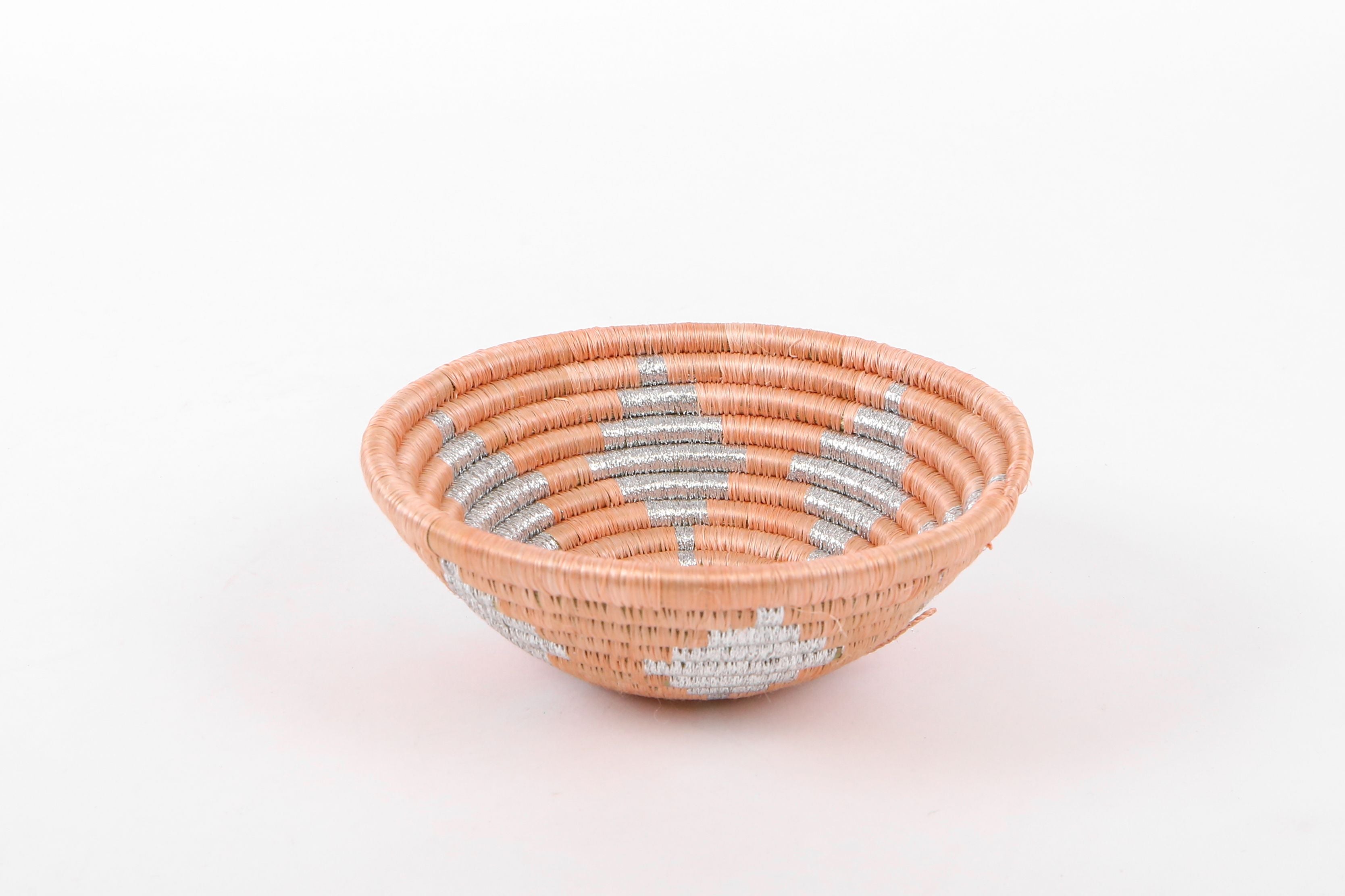 Coralie Wall Basket - 6"