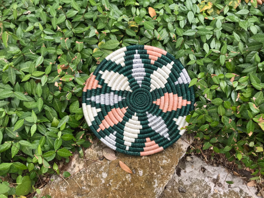 Fleur Trivet - 10"